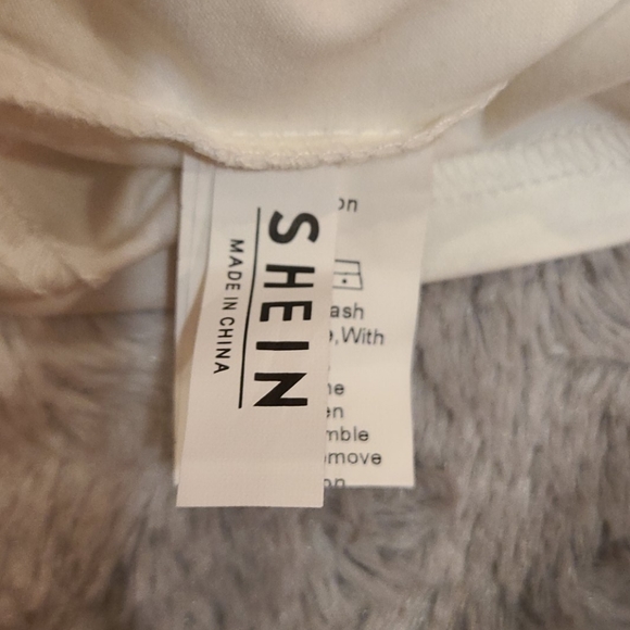 Dragon crop tank top - Picture 2 of 4